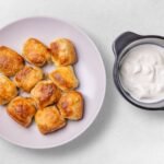 Mantije mit Sauerrahm